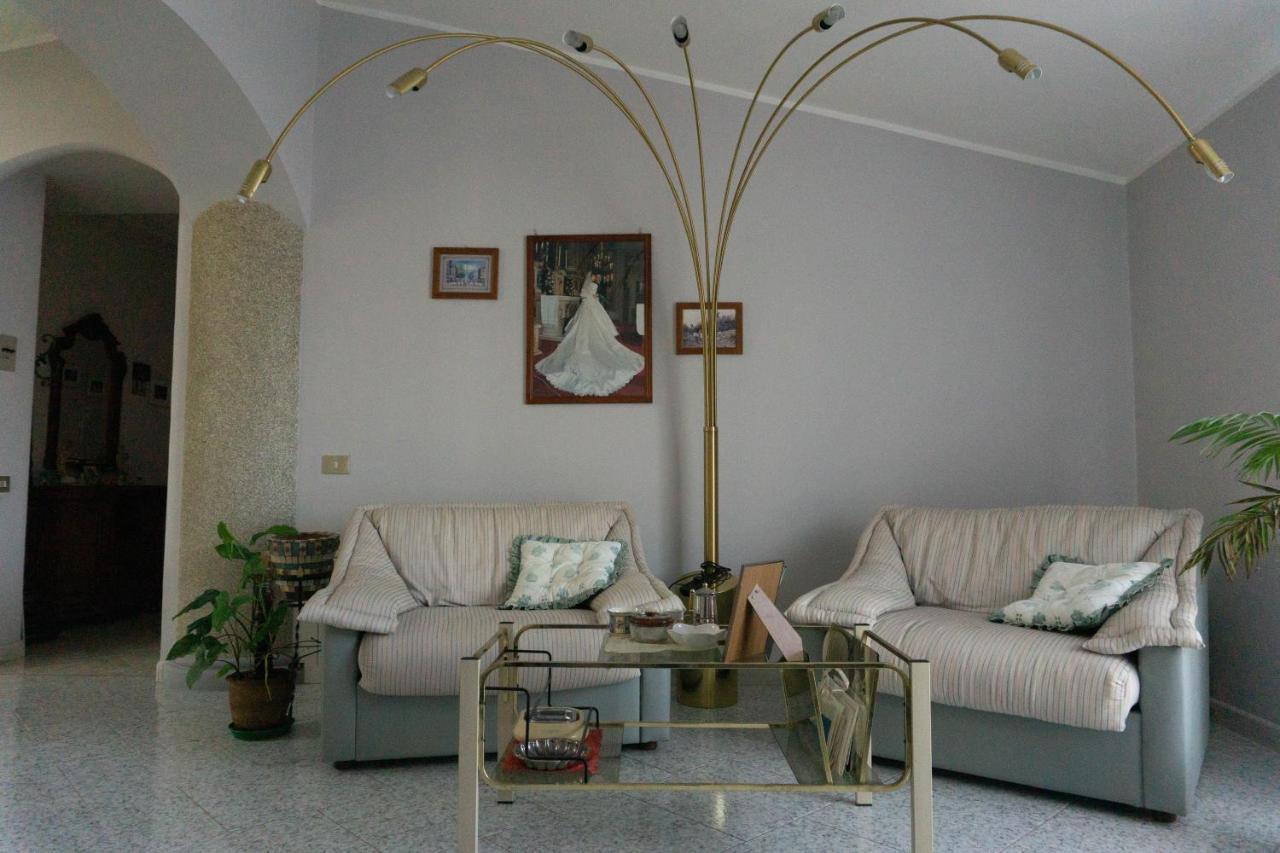 A'Rasal Irsina Exterior foto